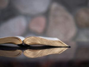 Picture of an open Bible